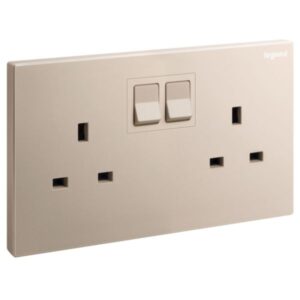 Legrand Galion 插座 玫瑰金